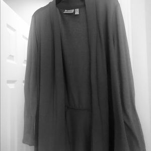 Denim & Co. Gray Peplum Cardigan- Large